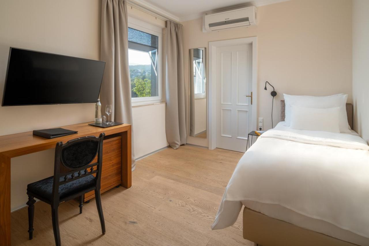 Seehotel Europa Фельден-ам-Вёртер-Зе Экстерьер фото